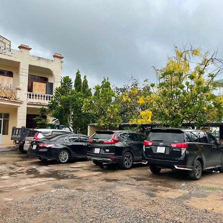Hotel Minh Hang Phan Thiết Exteriér fotografie